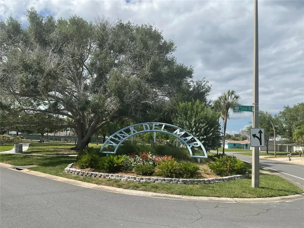 311 S Isle Drive St Pete Beach FL 33706