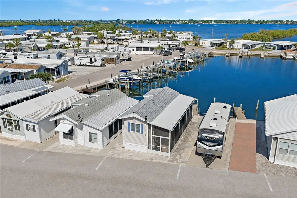 108 Bahia Drive Palmetto FL 34221