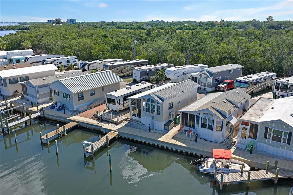 108 Bahia Drive Palmetto FL 34221