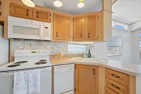 108 Bahia Drive Palmetto FL 34221