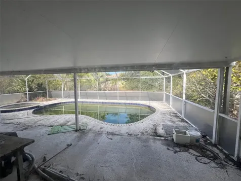 6966 Roslyn Court North Port FL 34287