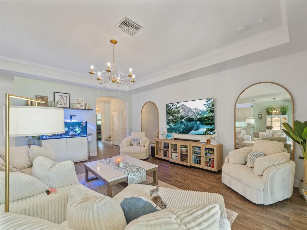 1220 Florablu Drive Seffner FL 33584