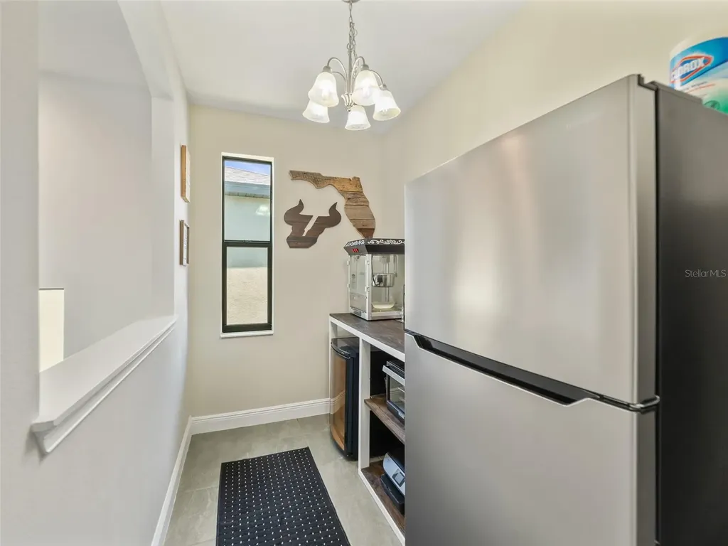 1220 Florablu Drive Seffner FL 33584