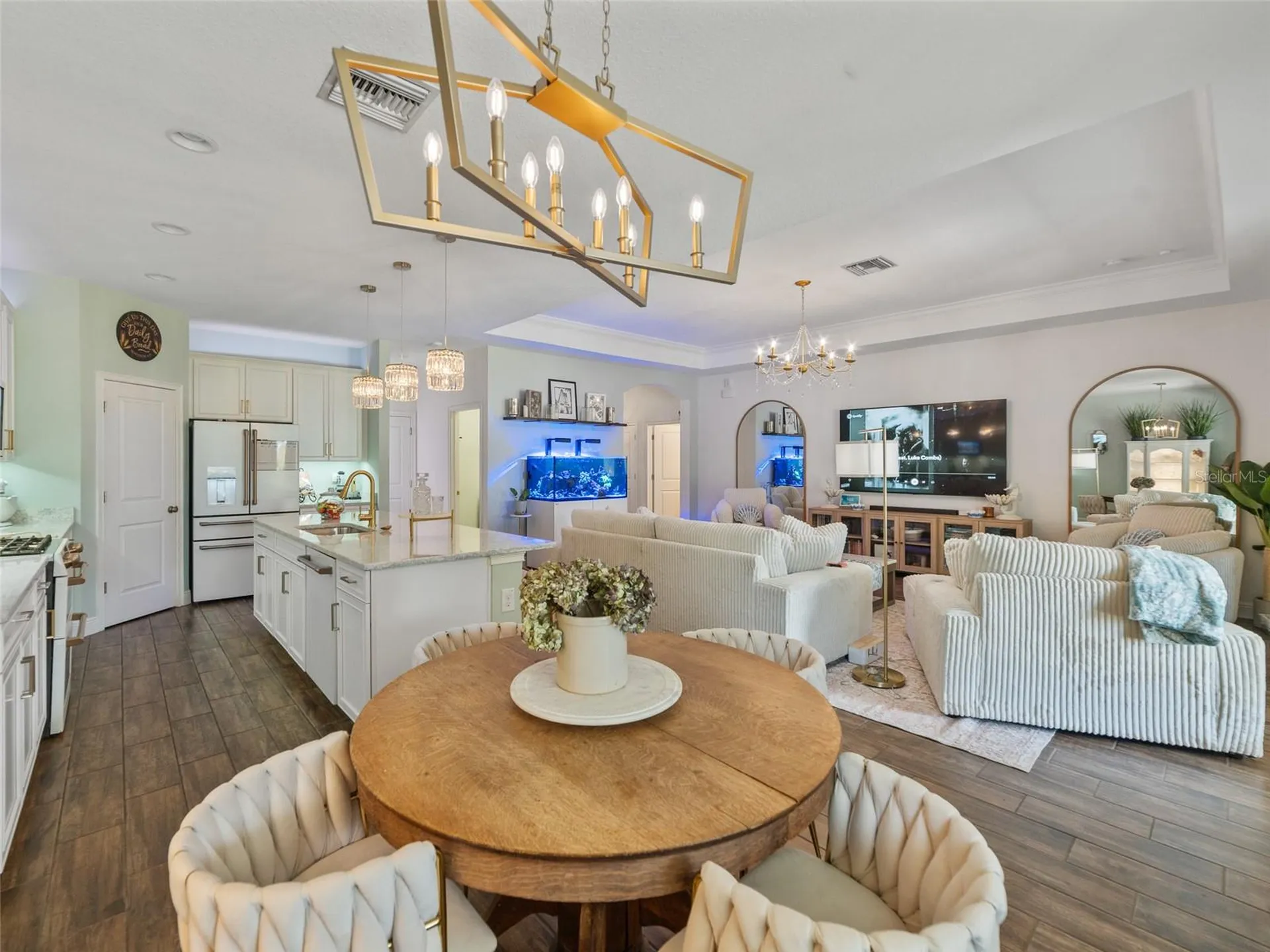 1220 Florablu Drive Seffner FL 33584