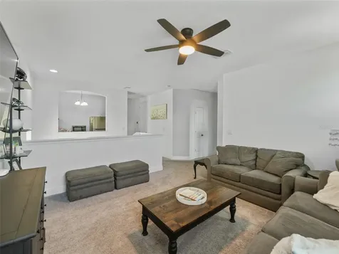 1220 Florablu Drive Seffner FL 33584
