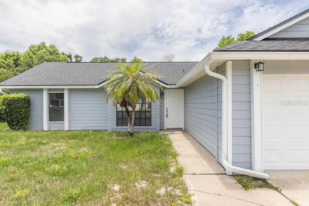 2254 Matthew Circle Deltona FL 32738