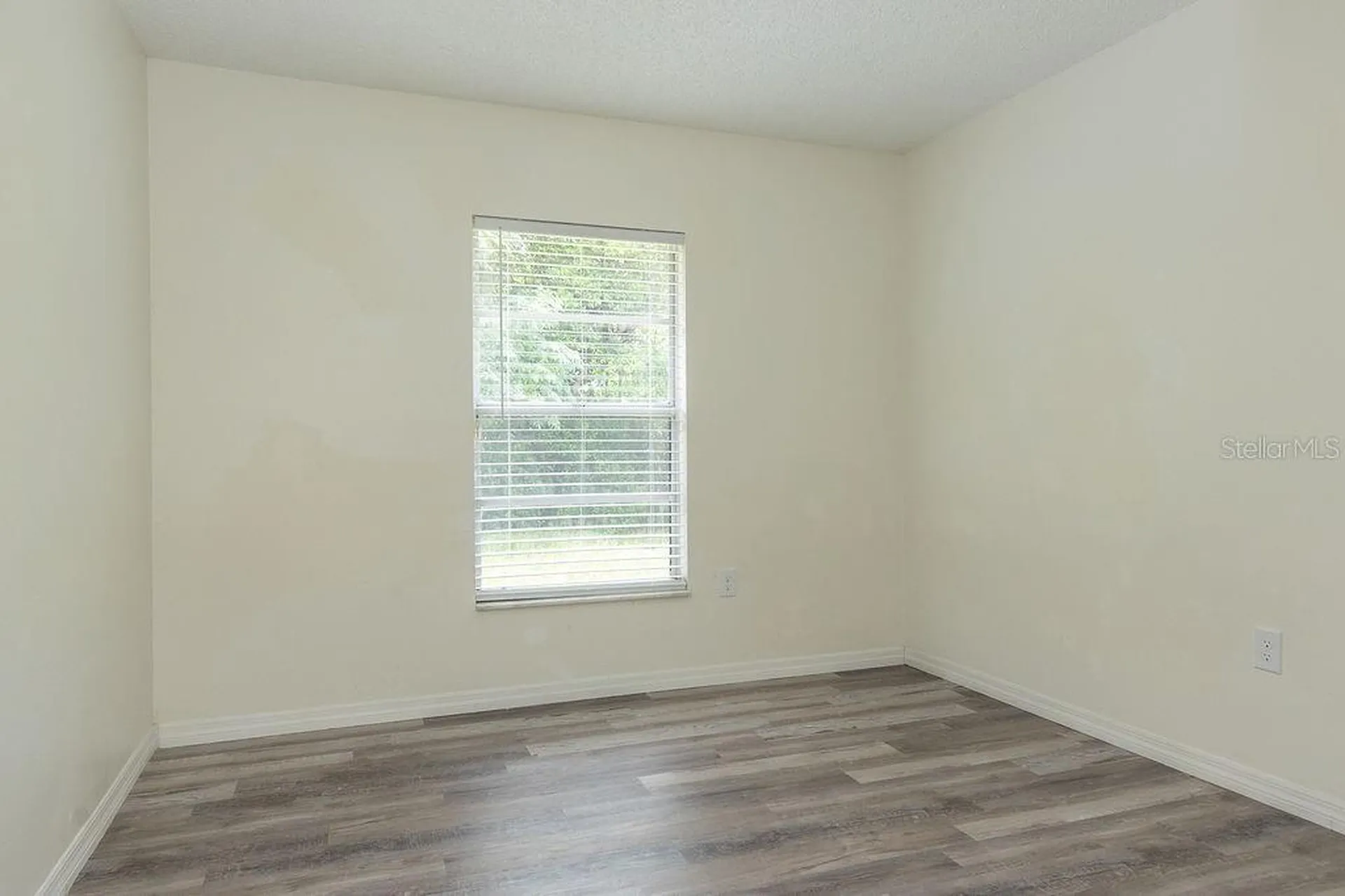 2254 Matthew Circle Deltona FL 32738