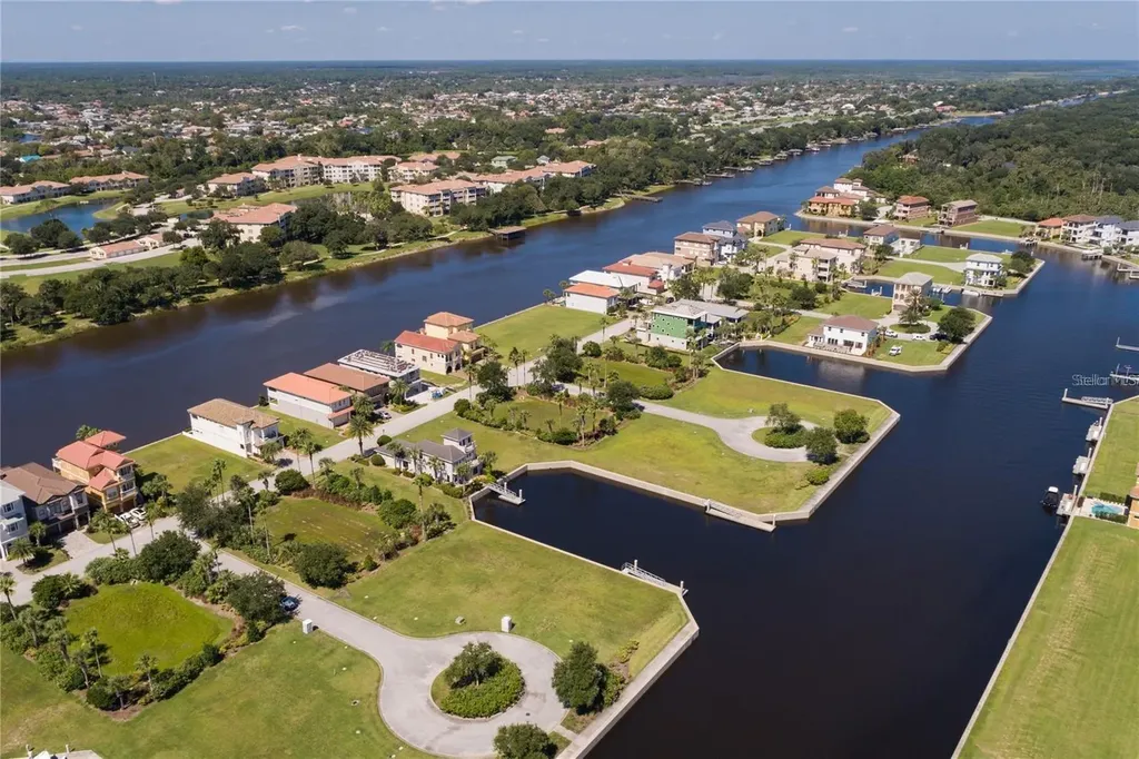 10 Cutter Court Palm Coast FL 32137
