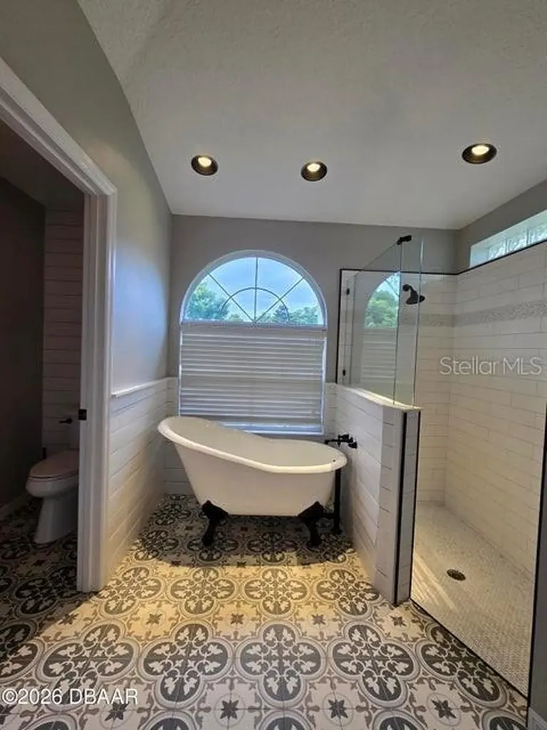 1409 Sutton Island Drive Deland FL 32724