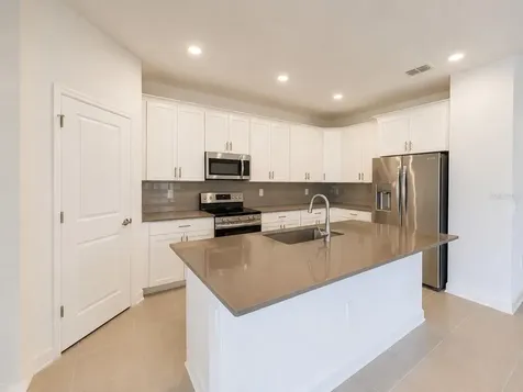 4619 Wandsworth Way Davenport FL 33837