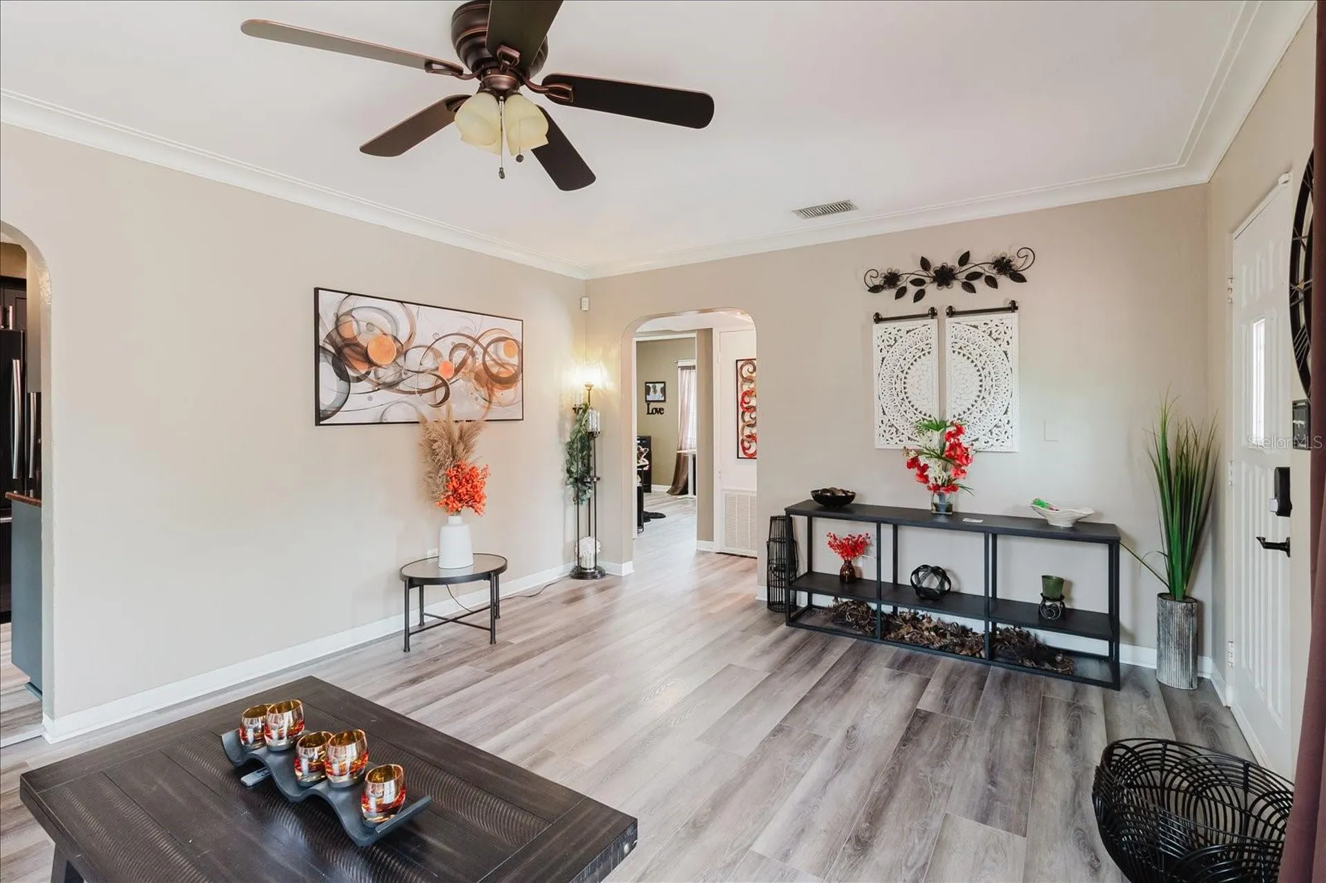 210 49 Th Street N St Petersburg FL 33710