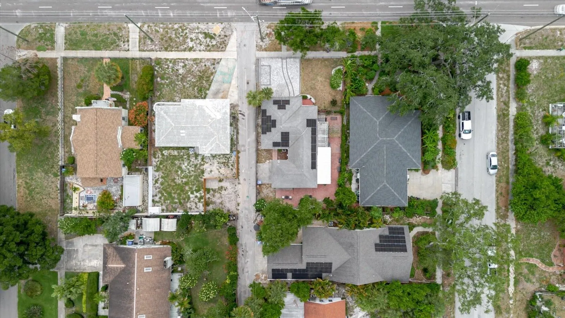 210 49 Th Street N St Petersburg FL 33710