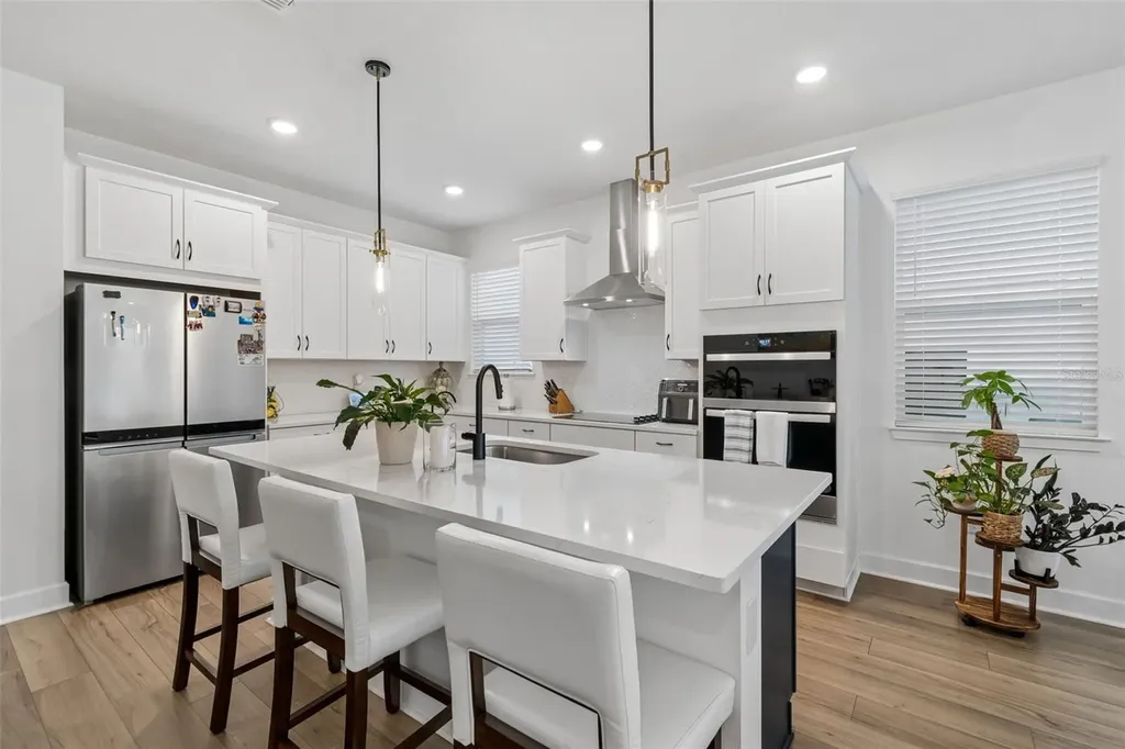 2021 Amelia Bay Place Valrico FL 33596