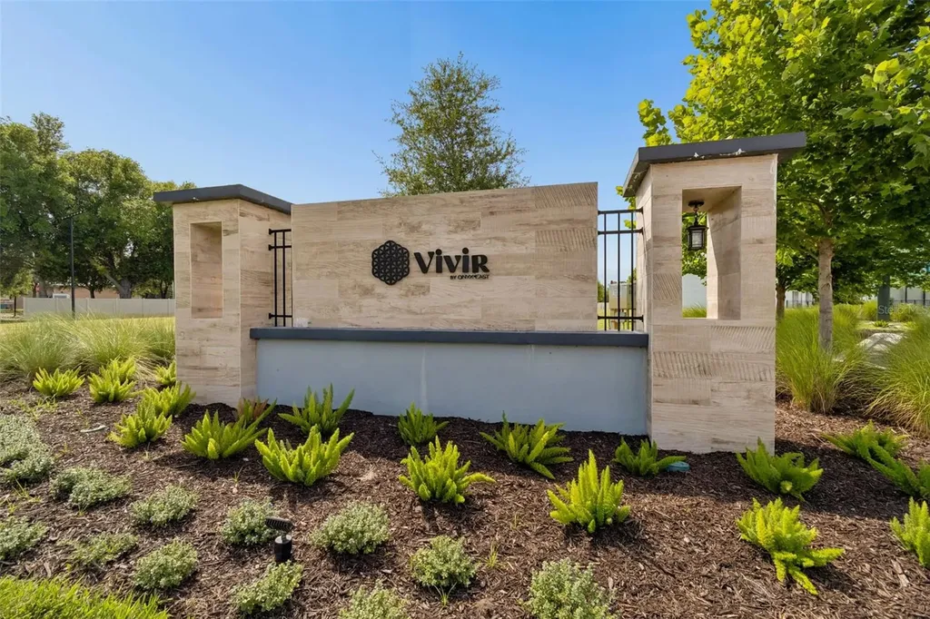 2021 Amelia Bay Place Valrico FL 33596