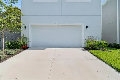 2021 Amelia Bay Place Valrico FL 33596