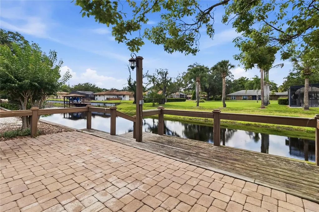 5367 Crooked Oak Circle St Cloud FL 34771