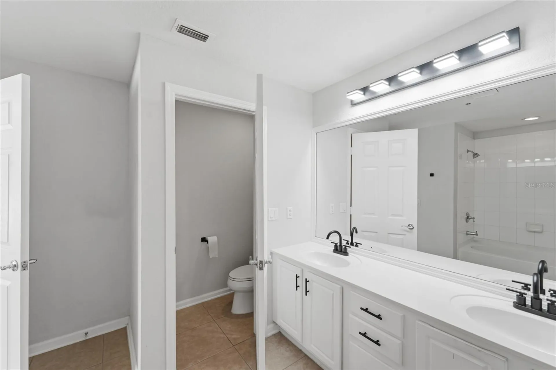 6843 SW Sperone Street Orlando FL 32819