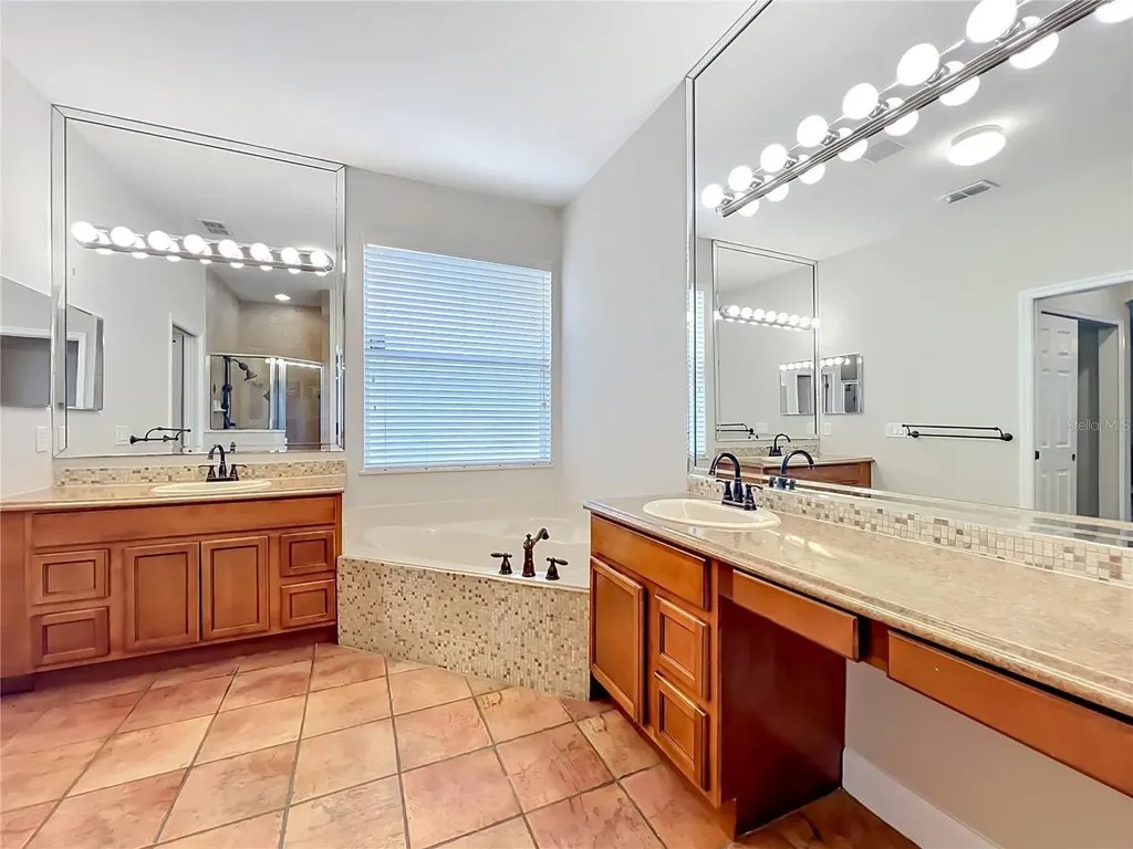 313 Munson Hills Court Oviedo FL 32765