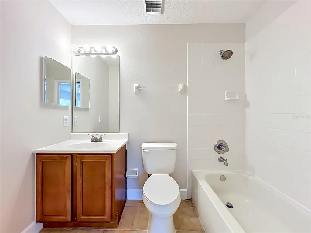 313 Munson Hills Court Oviedo FL 32765