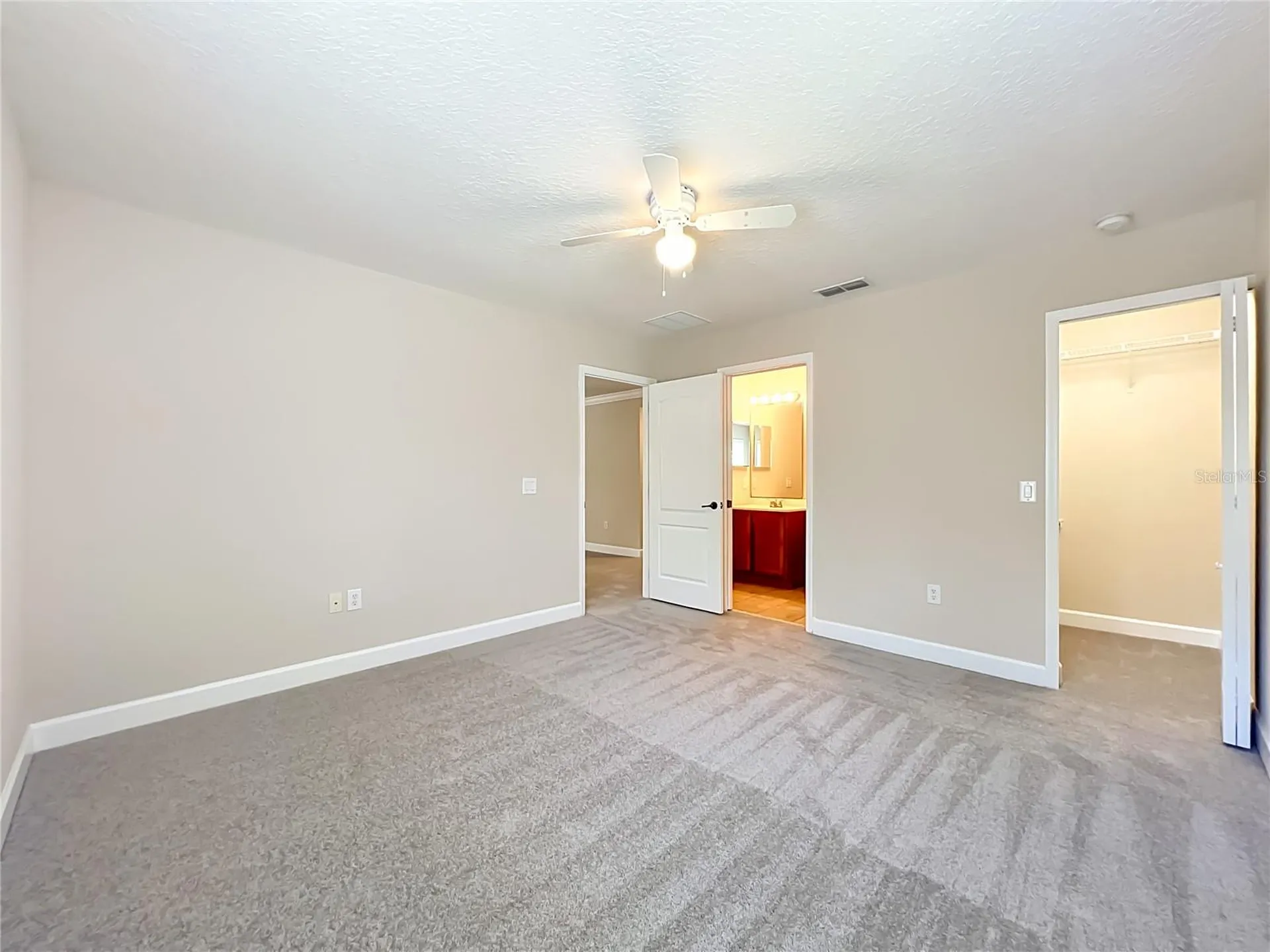 313 Munson Hills Court Oviedo FL 32765