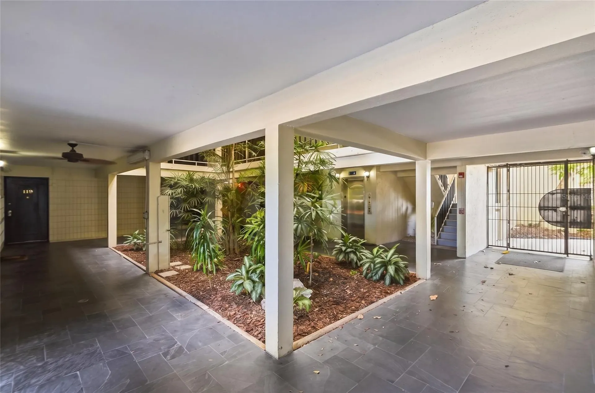 2302 S Manhattan Avenue Tampa FL 33629
