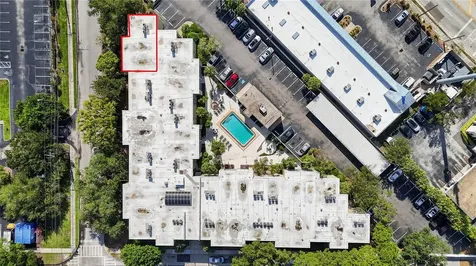 2302 S Manhattan Avenue Tampa FL 33629