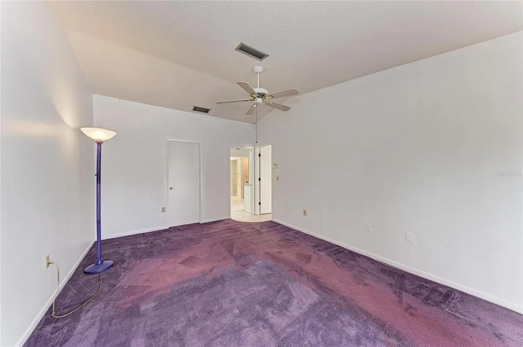 4242 Dryden Circle Sarasota FL 34241