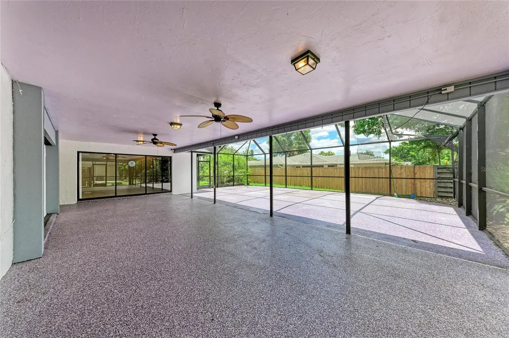 4242 Dryden Circle Sarasota FL 34241