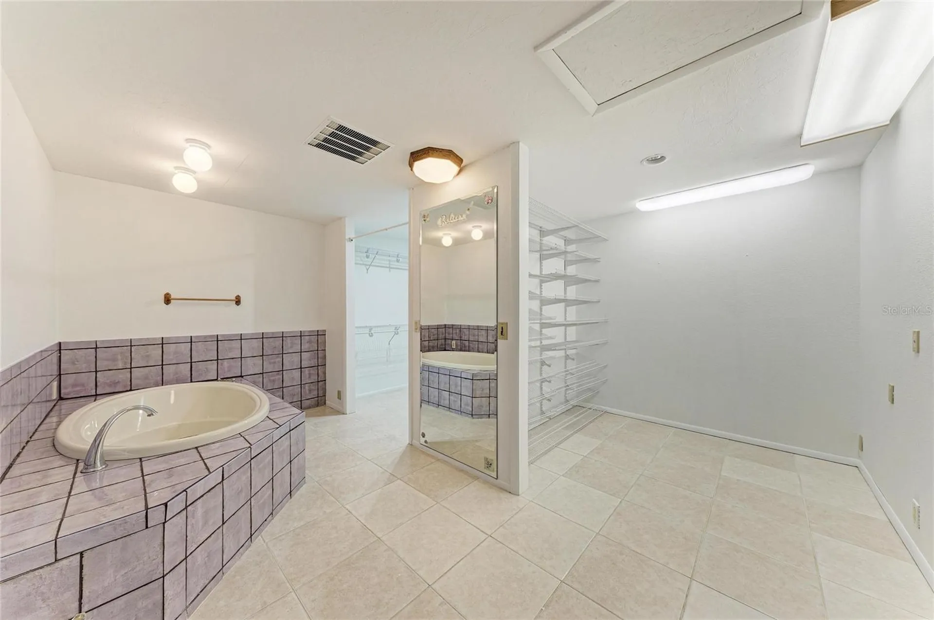 4242 Dryden Circle Sarasota FL 34241