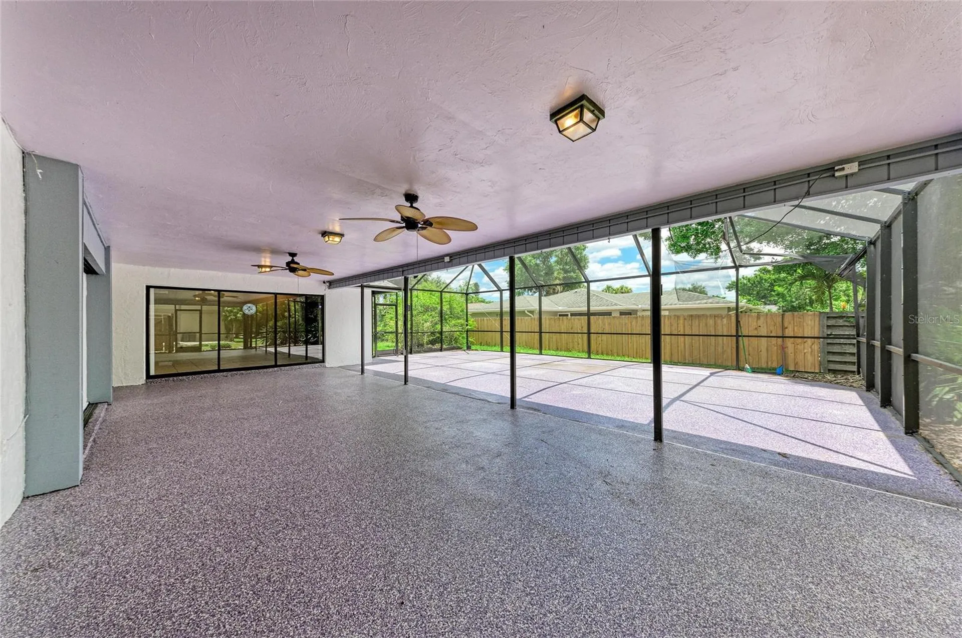 4242 Dryden Circle Sarasota FL 34241