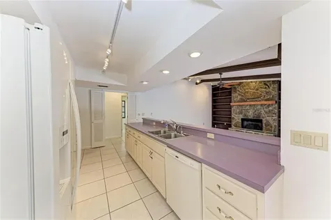 4242 Dryden Circle Sarasota FL 34241
