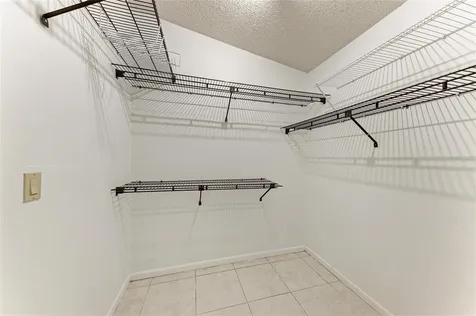 4242 Dryden Circle Sarasota FL 34241