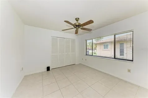 4242 Dryden Circle Sarasota FL 34241