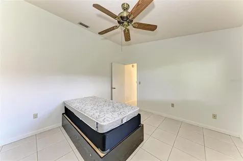 4242 Dryden Circle Sarasota FL 34241