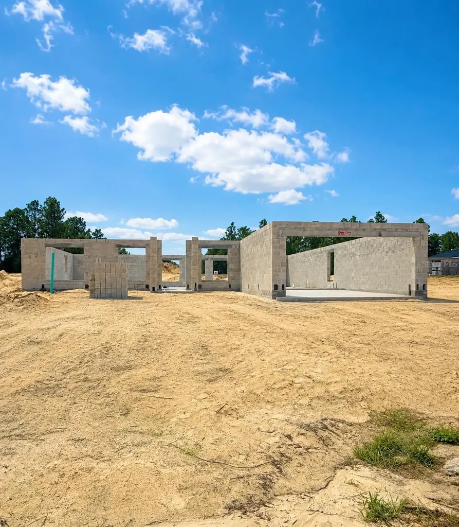 685 W Hallam Drive Dunnellon FL 34434