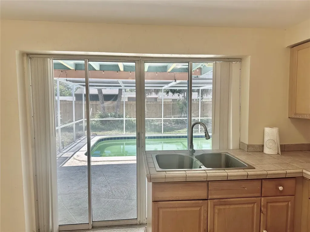 270 W Seminole Drive Venice FL 34293