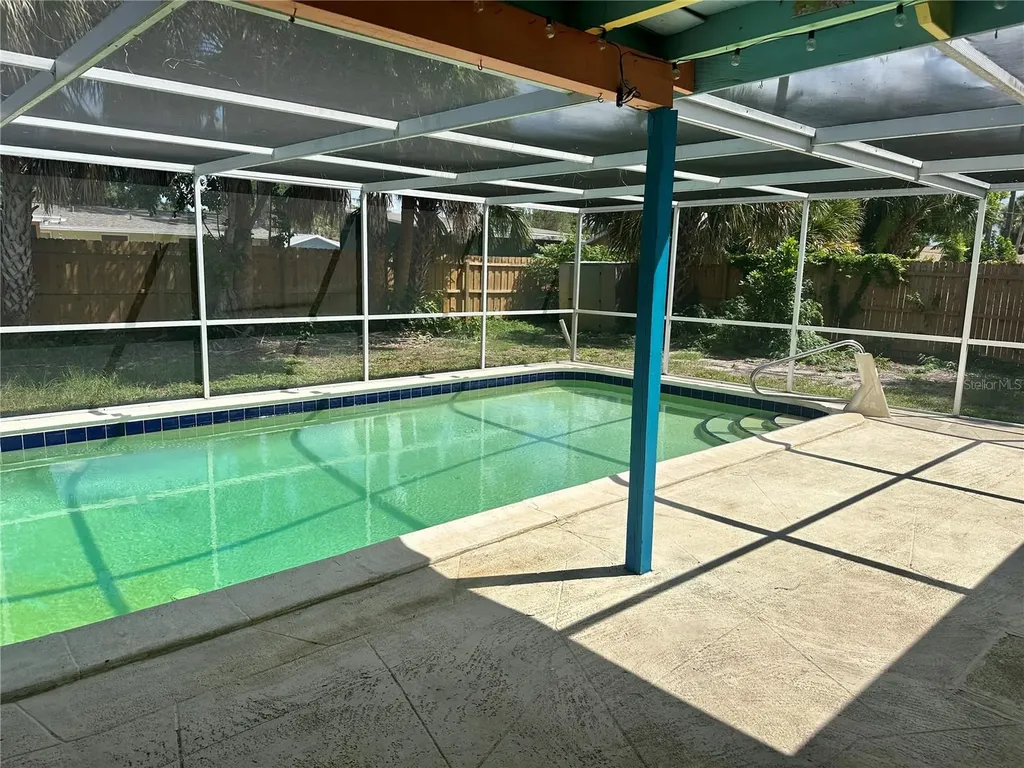 270 W Seminole Drive Venice FL 34293