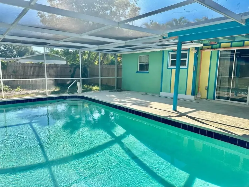270 W Seminole Drive Venice FL 34293
