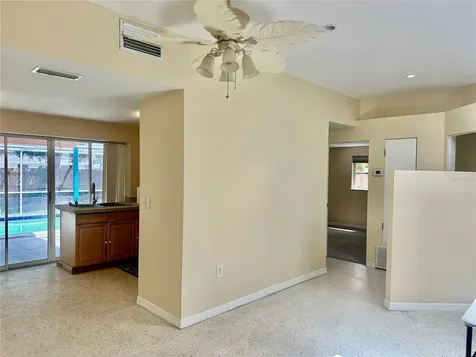 270 W Seminole Drive Venice FL 34293