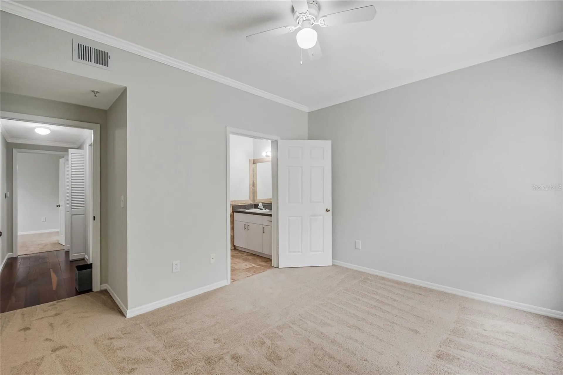 6324 Raleigh Street Orlando FL 32835
