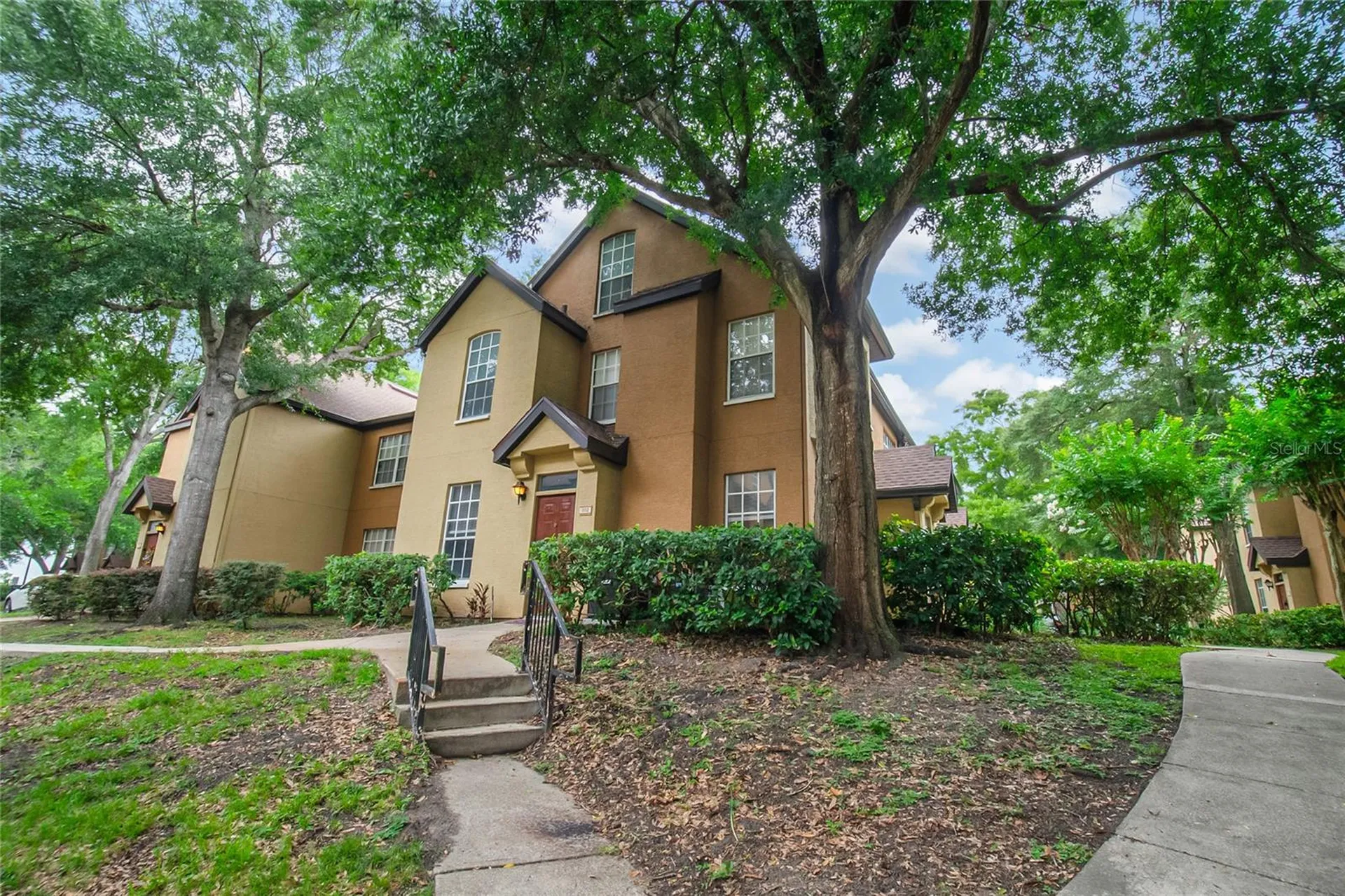 6324 Raleigh Street Orlando FL 32835
