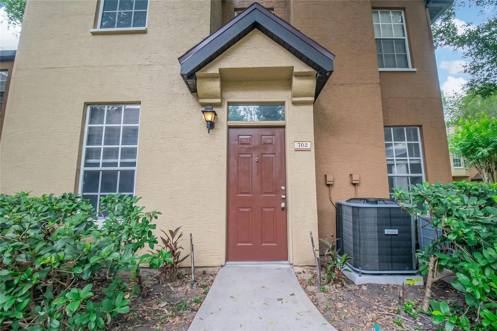 6324 Raleigh Street Orlando FL 32835