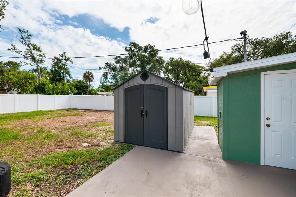 661 63rd Avenue S St Petersburg FL 33705