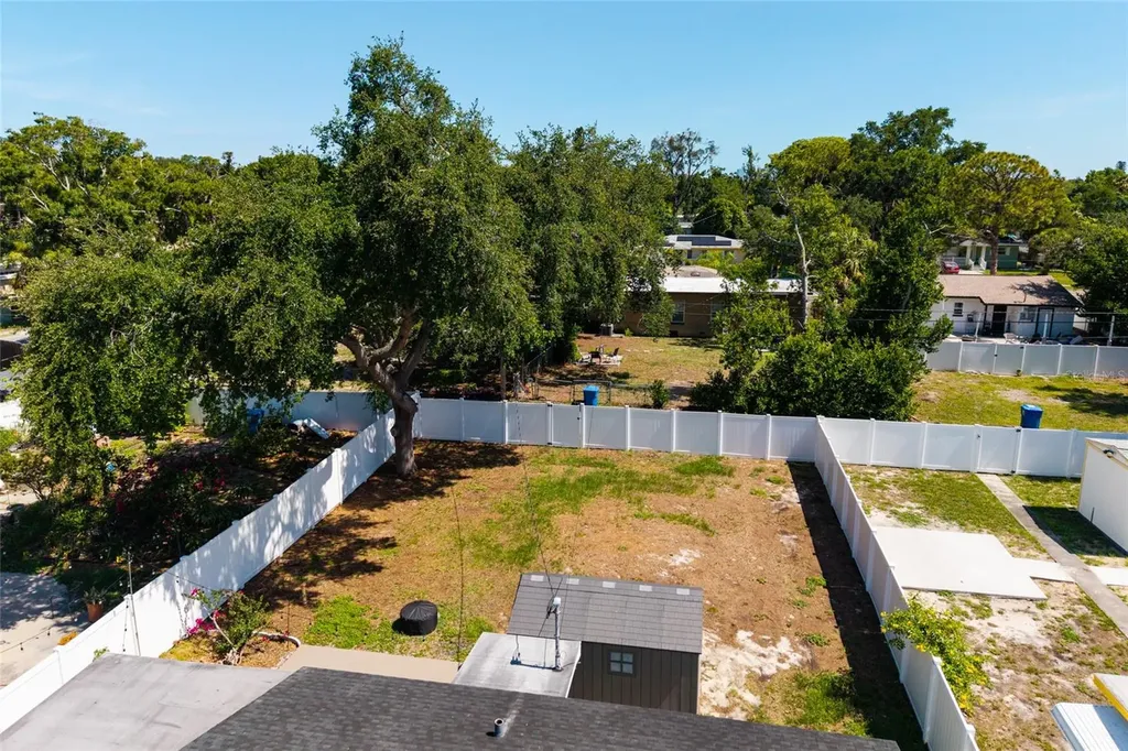 661 63rd Avenue S St Petersburg FL 33705