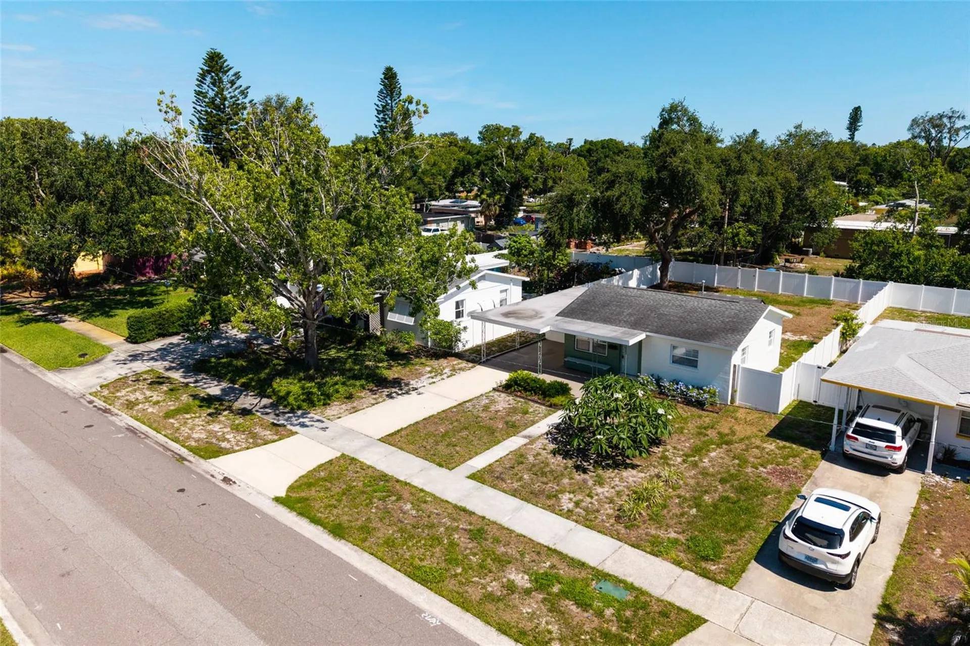 661 63rd Avenue S St Petersburg FL 33705