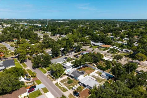 661 63rd Avenue S St Petersburg FL 33705