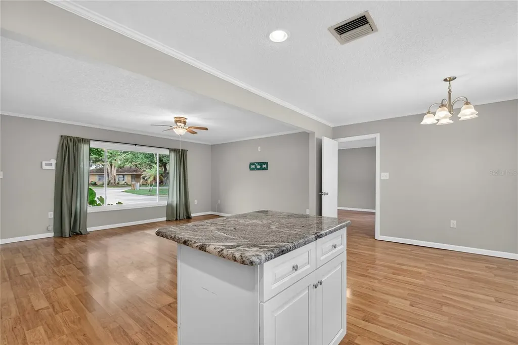 27638 Lisa Drive Tavares FL 32778