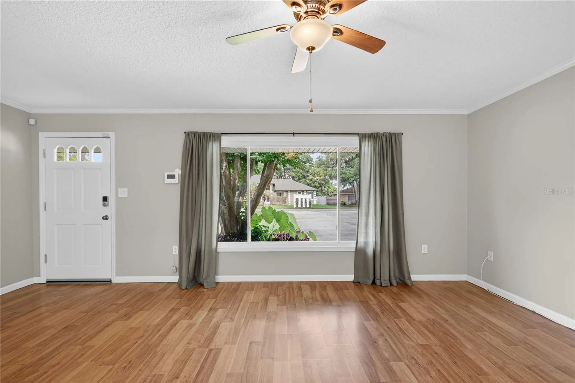 27638 Lisa Drive Tavares FL 32778