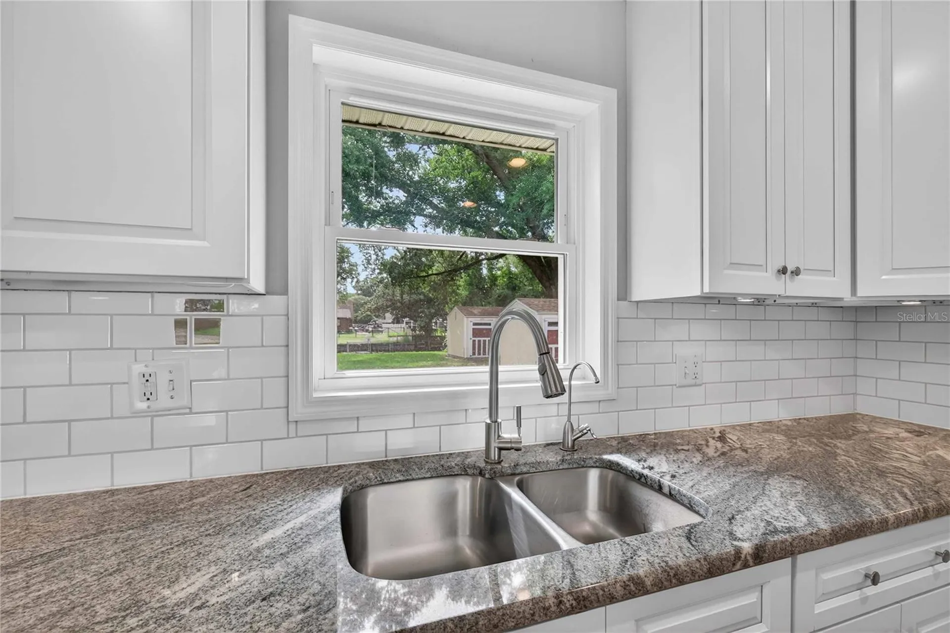 27638 Lisa Drive Tavares FL 32778
