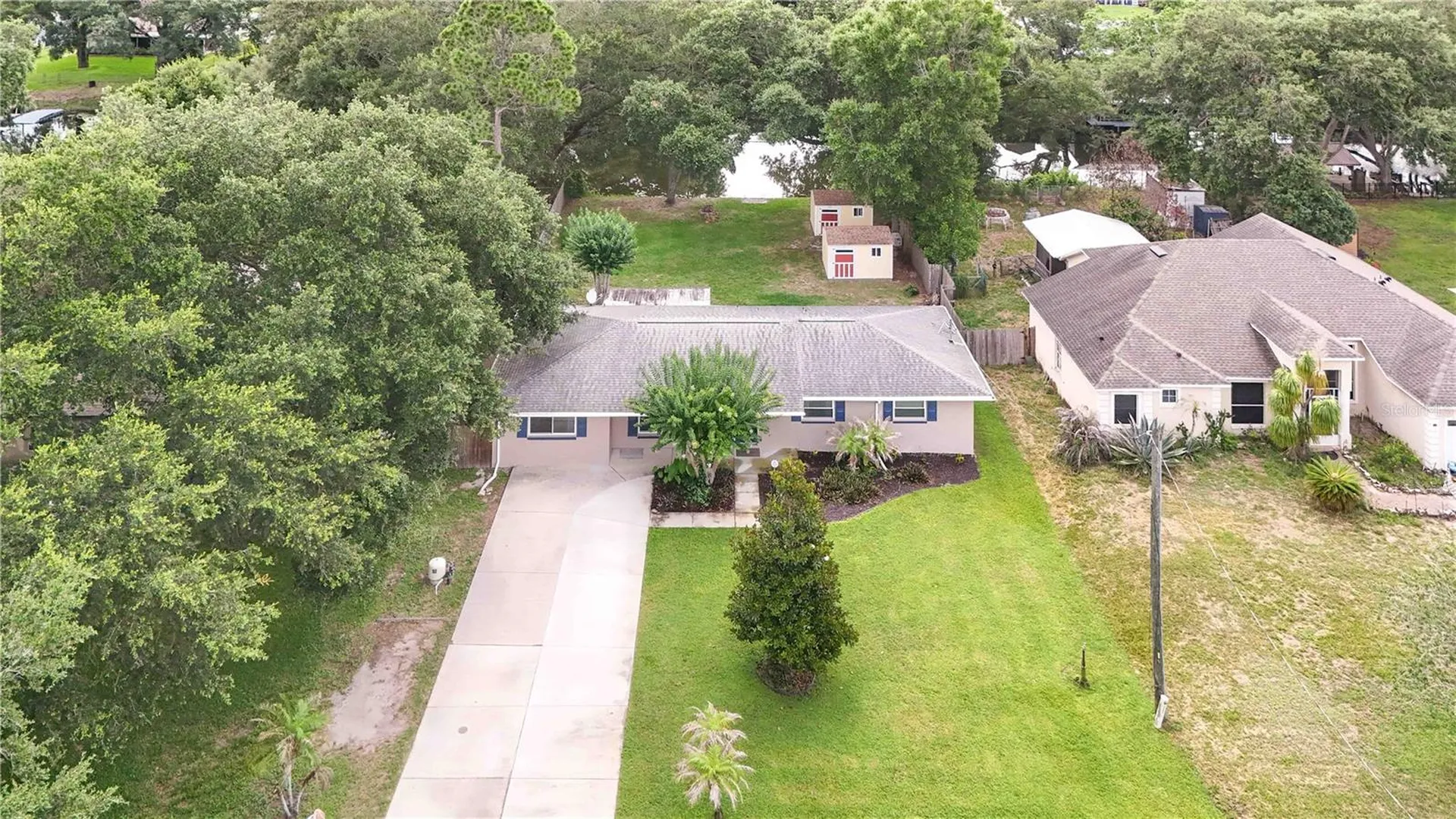27638 Lisa Drive Tavares FL 32778